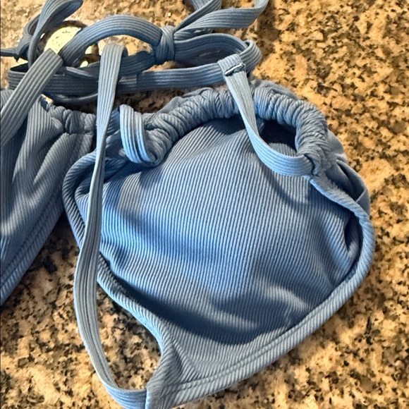 Blue Triangle Bikini Top M (8-10) - Picture 3 of 6
